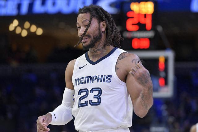 比肩梅西和C罗！葡体26岁前锋约克雷斯24年进62球